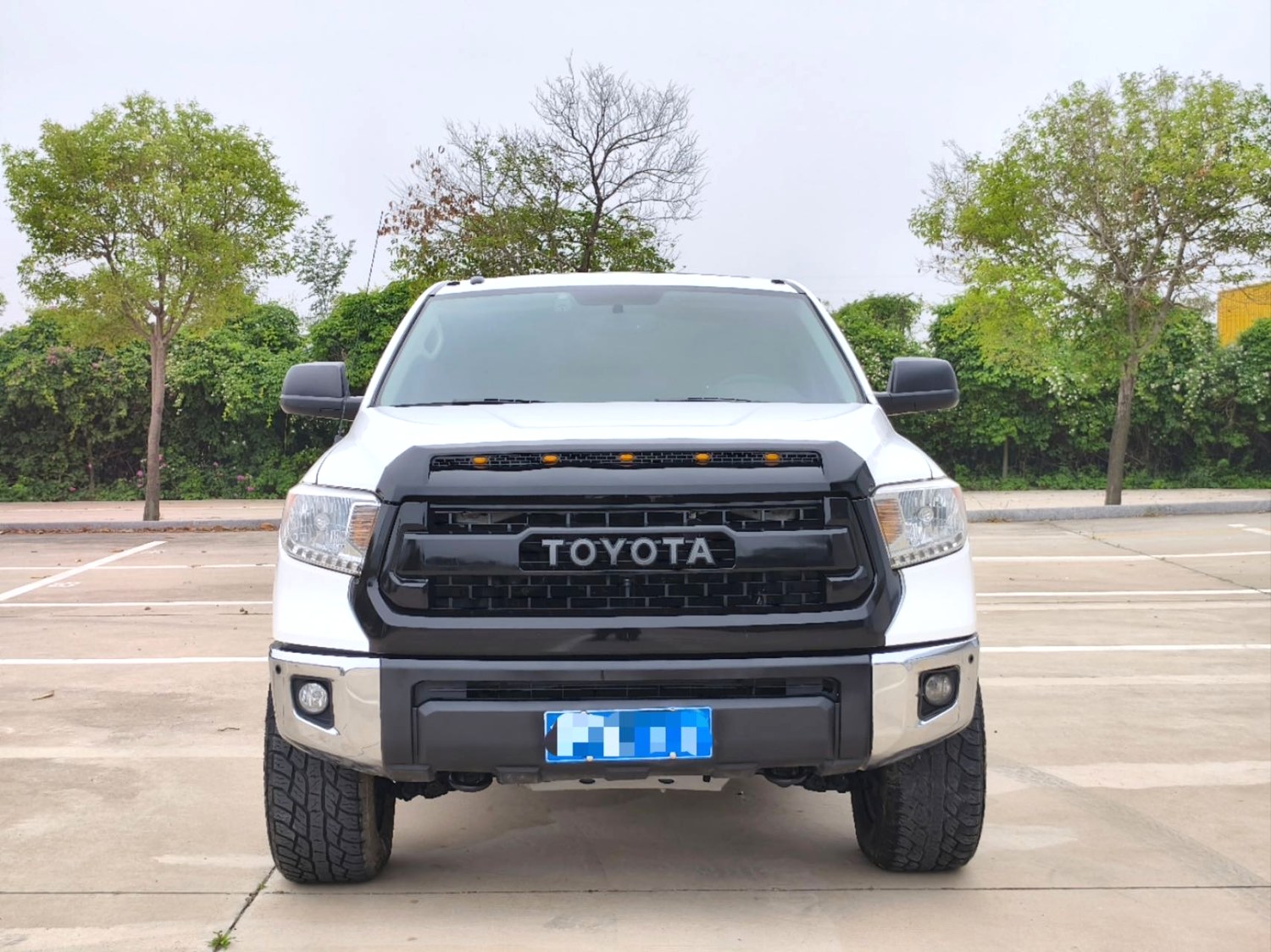 Toyota Tundra 2017*
