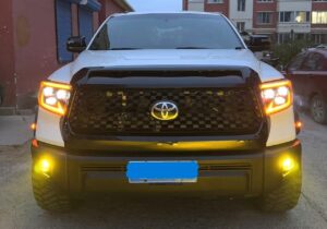 Toyota Tundra 2011*