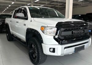 Toyota Tundra 2015*