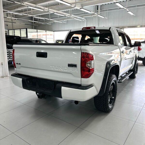 Toyota Tundra 2015* - Image 8