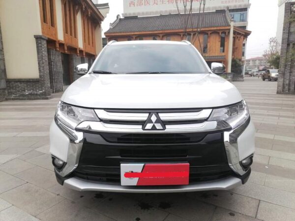 Mitsubishi 2018 Outlander GT3.0