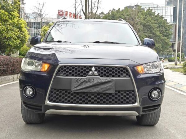 Mitsubishi Outlander 2010 XLS