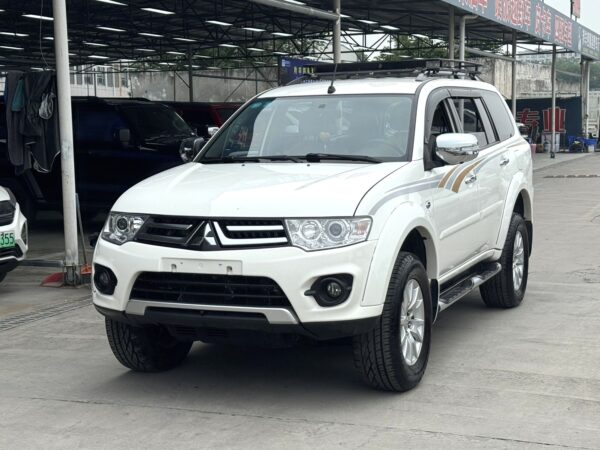 Mitsubishi Pajero Sport 2014