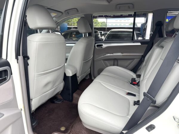 Mitsubishi Pajero Sport 2014 - Image 6