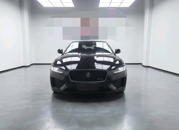 Jaguar 2021 XEF