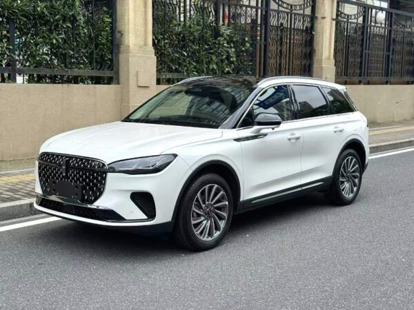 2024 Lincoln Aviator - Image 9