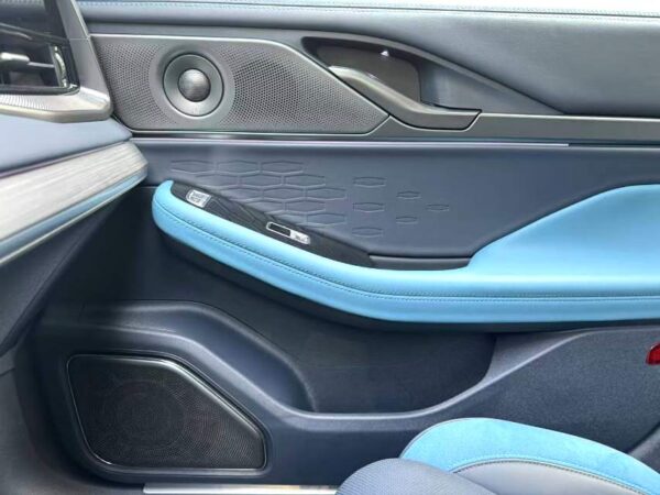 Lincoln Z 2024* - Image 3