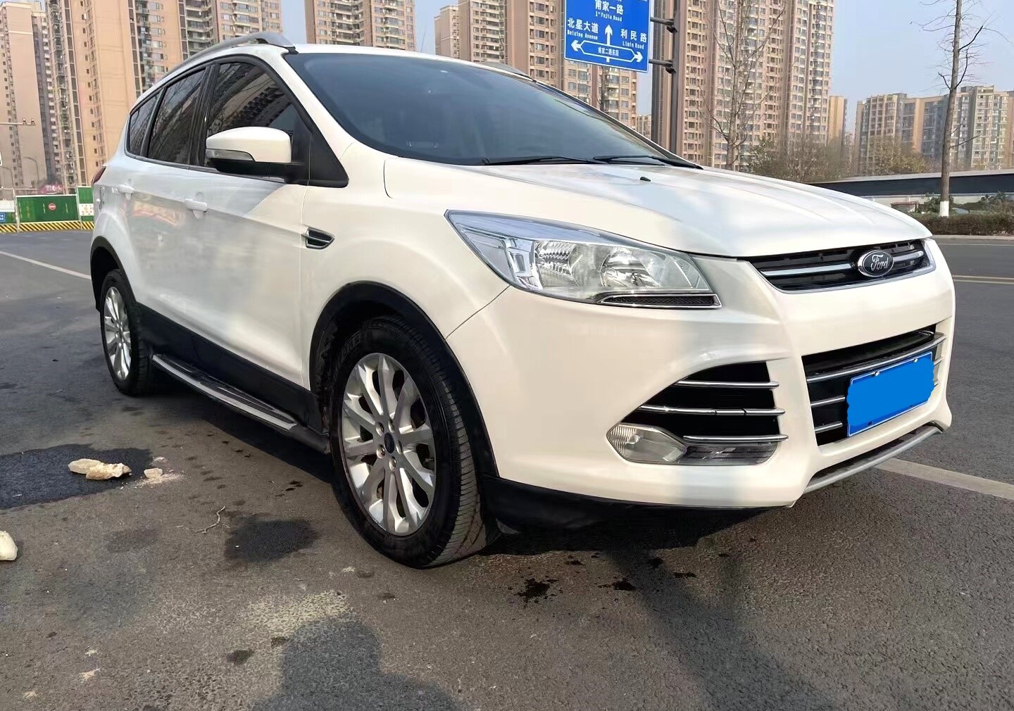 Ford Kuga 2013*