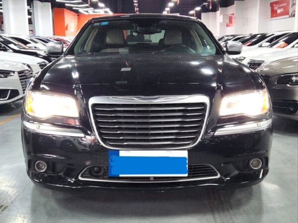 Chrysler 300 2014