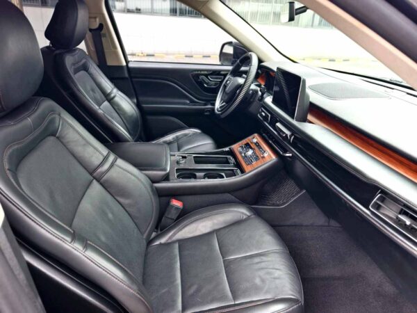 Lincoln Aviator 2020 - Image 10