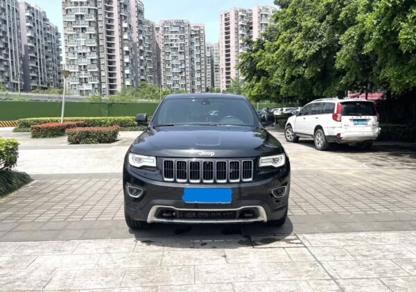 2015 JEEP Grand Cherokee*