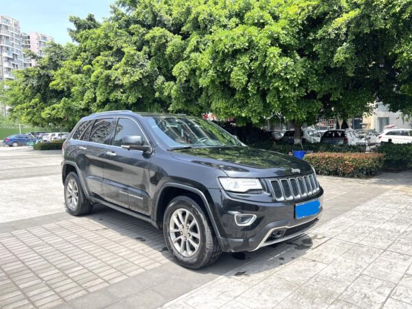 JEEP Grand Cherokee 2015 - Image 2
