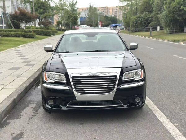 Chrysler 300C 2013