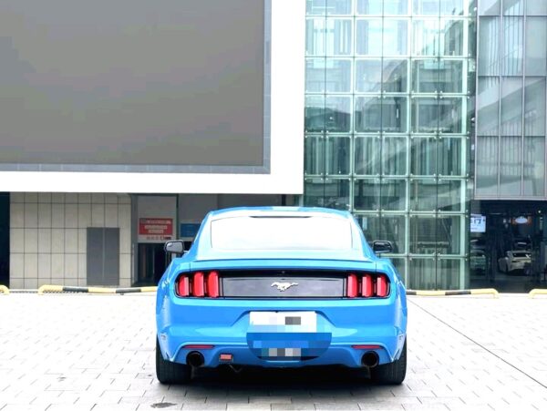 Ford Mustang 2017 - Image 8