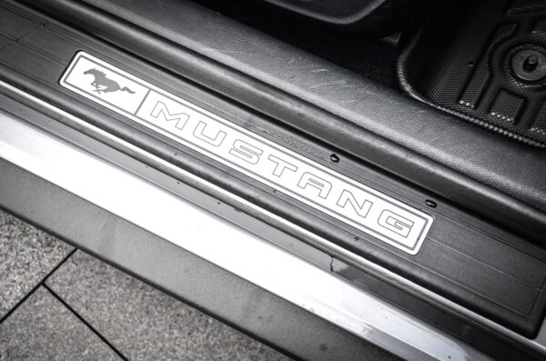 2021 Ford Mustang EcoBoost - Image 8