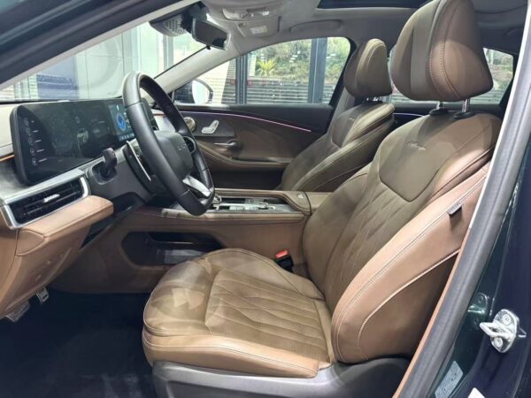 2023 Chery Arrizo 8* - Image 4